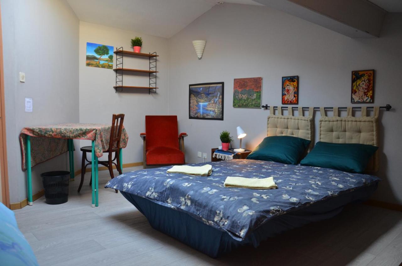 Studio Et Colocation - Gite Les 7 Fontaines Chevinay Экстерьер фото